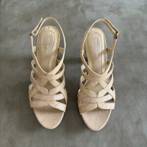 NATURALIZER N5 Comfort Delma Cream Tan Beige Vegan Leather Strappy Sandals 7 $89